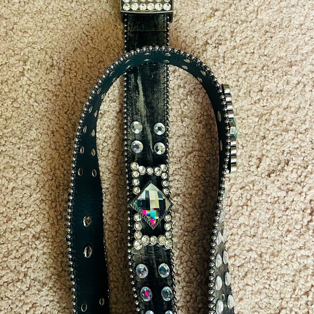 GORGEOUS Cowgirl Style Belt (From the Buckle)